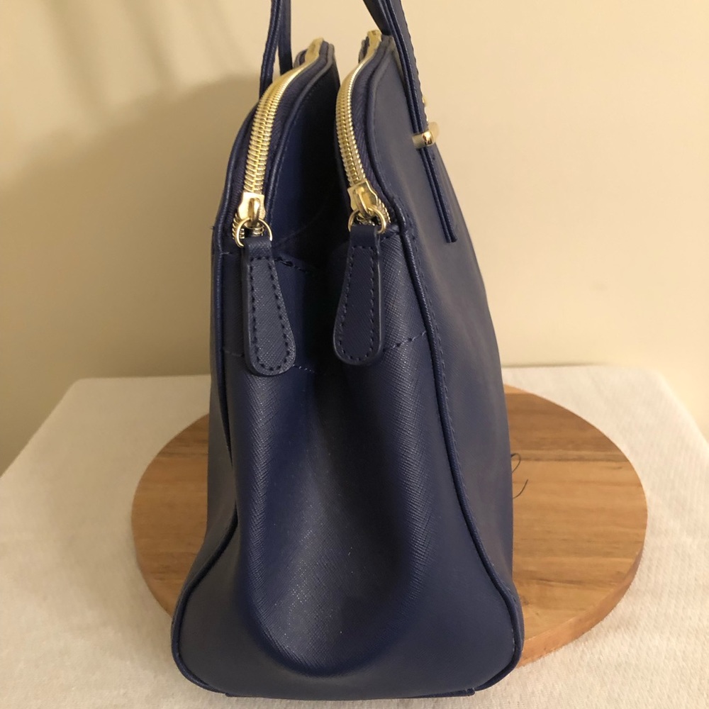 Kenneth Cole Reaction Purse Handbag - Picture 2 of 14